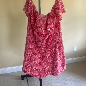 Vineyard vines strapless romper with pockets